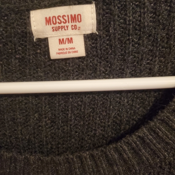 Sweater bundle! Size Medium and small - Picture 2 of 3